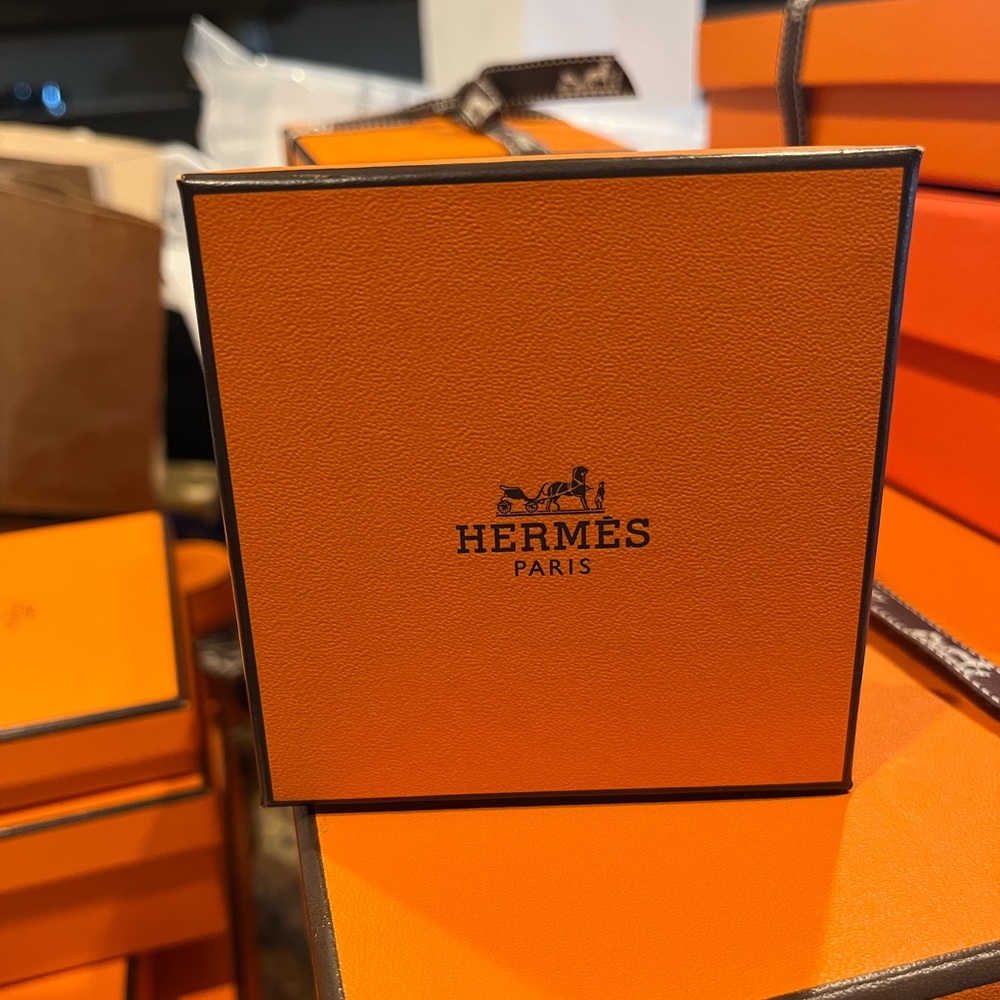 Hermès Vibrant Orange Box